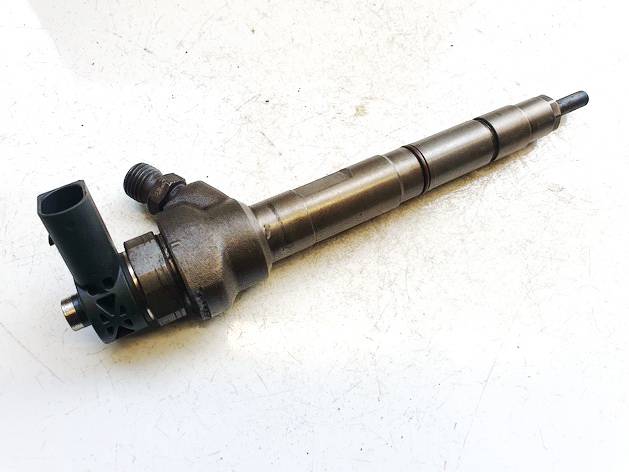 03L130277J Skoda Superb 2011 Fuel Injector