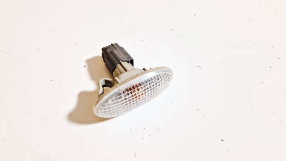 P2829 Mazda 5 2007 Clear Side Repeaters - FRONT RIGHT