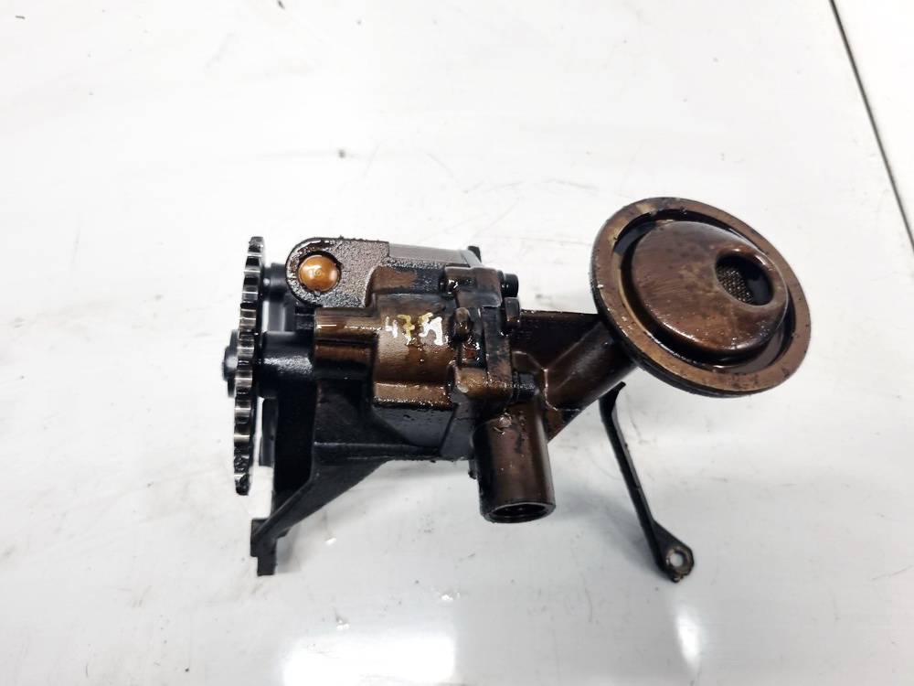 032115109B Skoda Octavia 1997 Pompa oleju