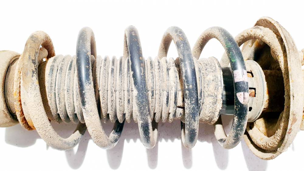 Volkswagen Bora 1999 Пружина передний