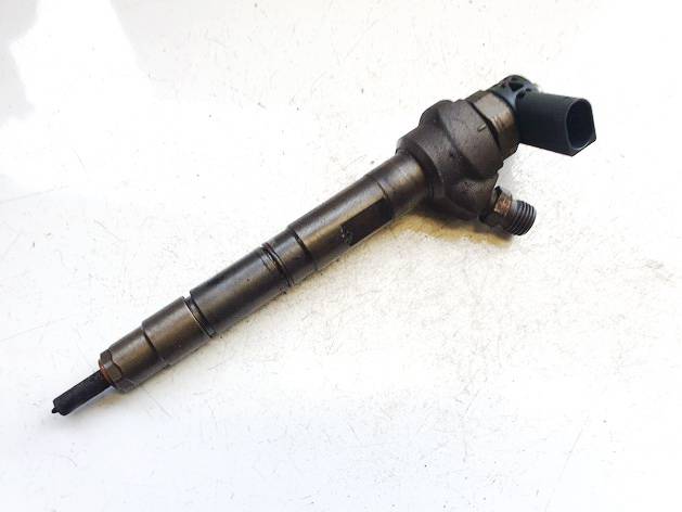 03L130277J Skoda Superb 2011 Fuel Injector