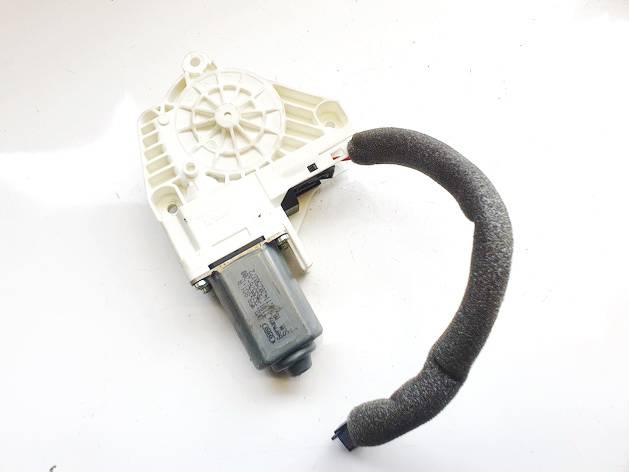 8K0959801A Skoda Superb 2012 Window Motor - FRONT LEFT