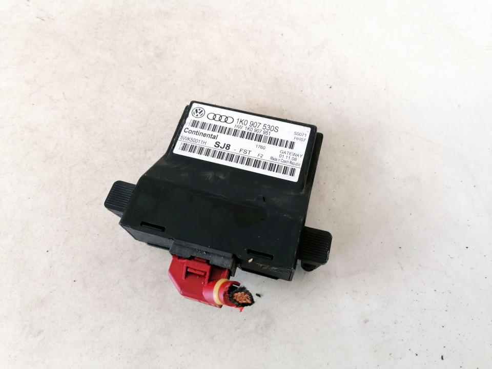 1K0907530S Volkswagen Golf 2010 Door control relay (DOOR CONTROL UNIT ...