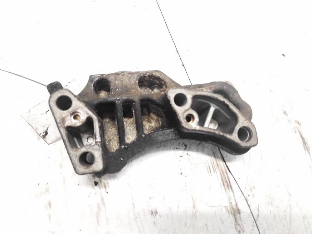 Mazda 2 2004 Engine Mount Bracket and Gearbox Mount Bracket - Thumbnail 3