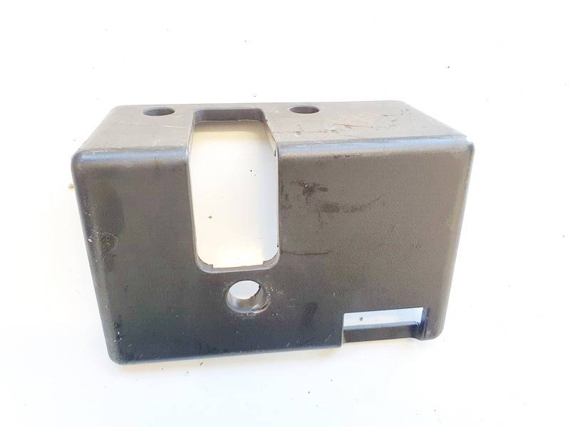 PN587497 Dodge Magnum 2006 PLASTICOS-Otros repuestos del interior