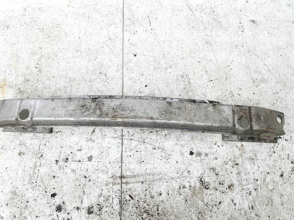 Toyota Avensis Verso 2003 Belka zderzaka (wzmocnienie) - TYLNE