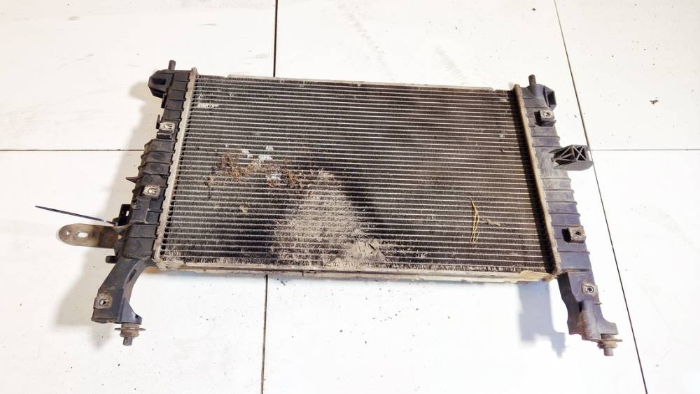 Opel Meriva 2004 Vandens radiatorius (ausinimo radiatorius) - Thumbnail 2