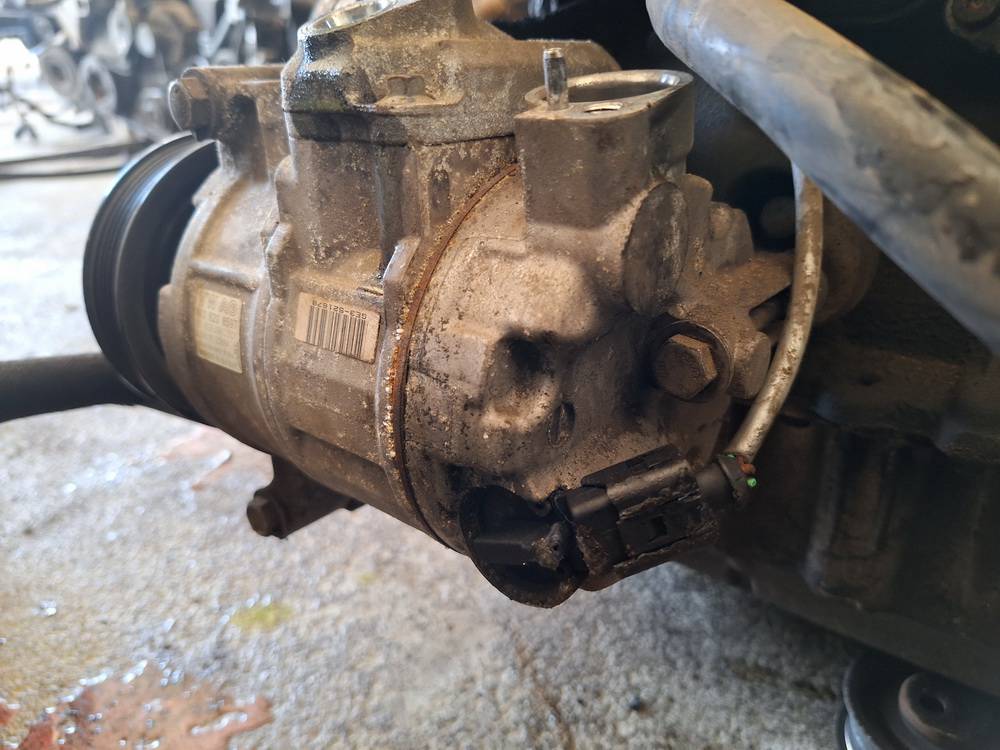 1K0820859T Volkswagen Golf 2008 Ilmastointilaitteen pumppu - Thumbnail 3