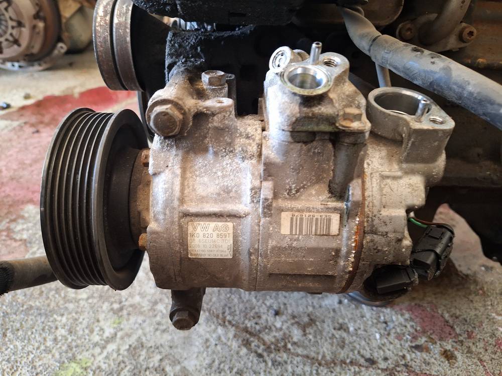 1K0820859T Volkswagen Golf 2008 AC AIR Compressor Pump