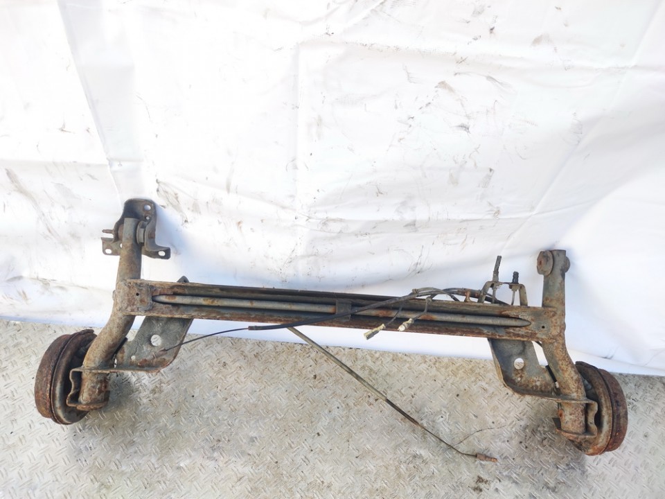 Renault Clio 2004 Belka mostu - TYLNE