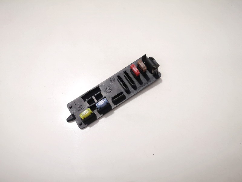 9637466280 used Fuses Citroen Berlingo 2010 1.6L 5EUR EIS01341710