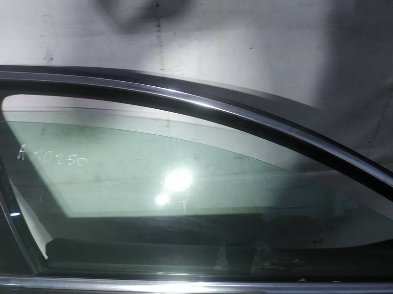 AS2 Volkswagen Passat 2007 Duru stiklas P.D.