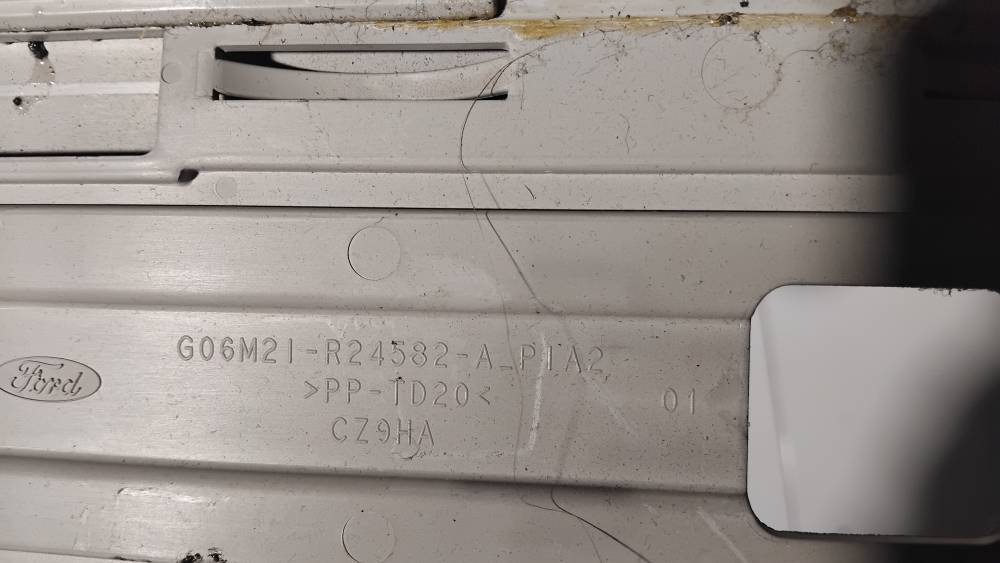 G06M21R24582A Ford S-Max 2009 Innenausstattung - Thumbnail 3