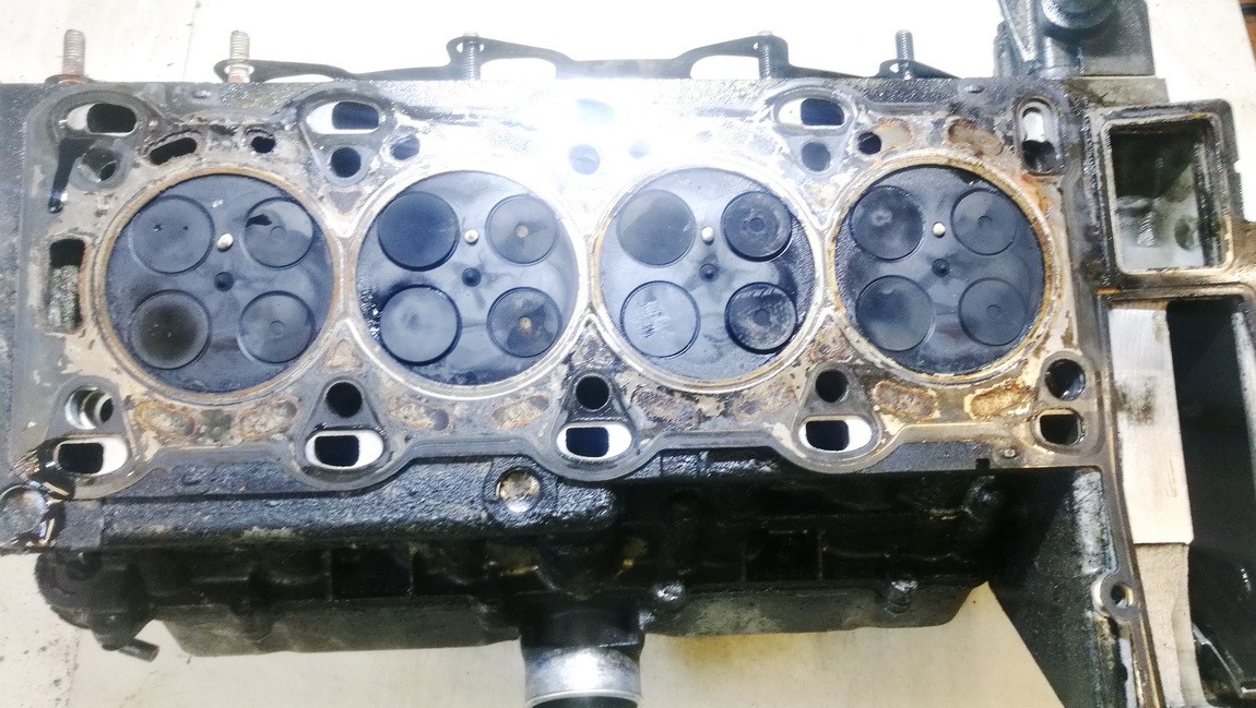 9128018 Opel Astra 1999 Engine Head - Thumbnail 2