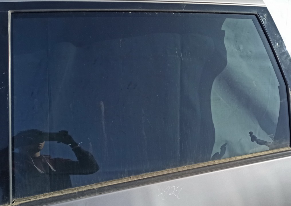 PILKA Toyota Previa 2003 Szyba drzwi - TYLNE LEWE - Thumbnail 3