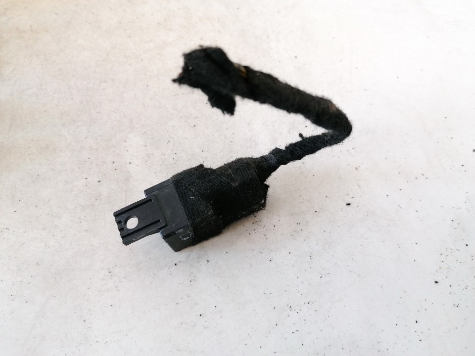 NVF42CZ30A Volkswagen Golf 2010 Relay module - Thumbnail 3