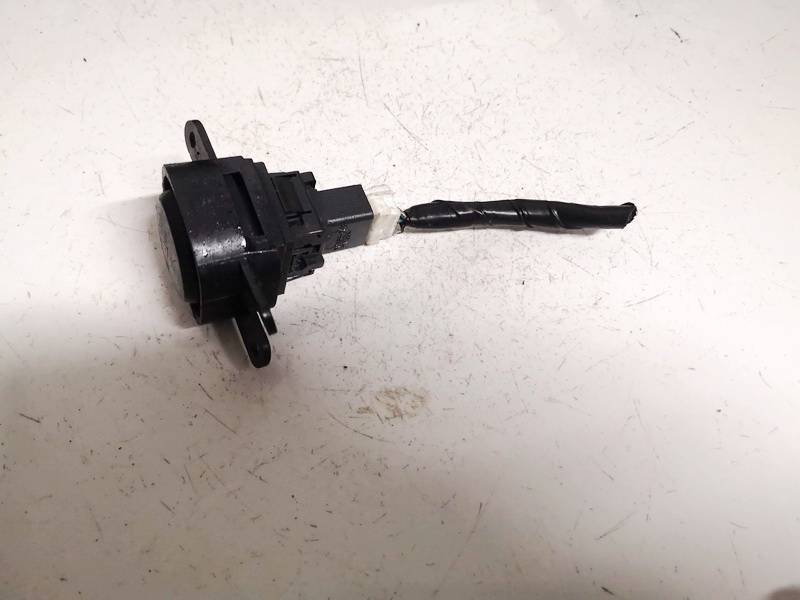 06019 Nissan Pathfinder 2006 WARNING, BOTÓN INTERRUPTOR DE LUZ DE PELIGRO - Thumbnail 2