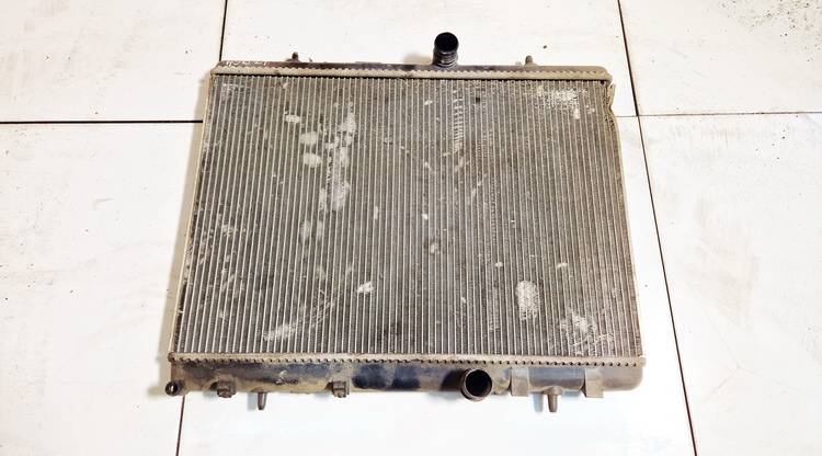 Citroen C4 2008 Vesijäähdytin (jäähdytin)