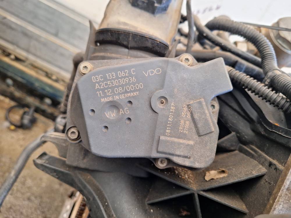 03C133062C Volkswagen Golf 2008 Zawór przepustnicy