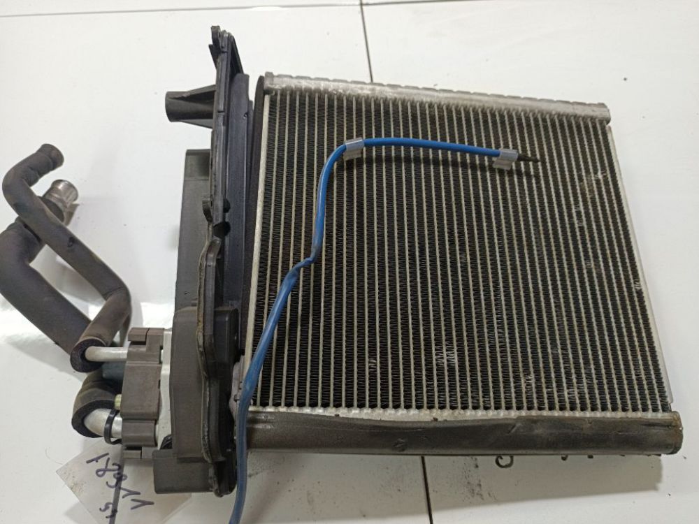 Toyota Corolla 2004 Kondensator Klimaanlage - Thumbnail 4