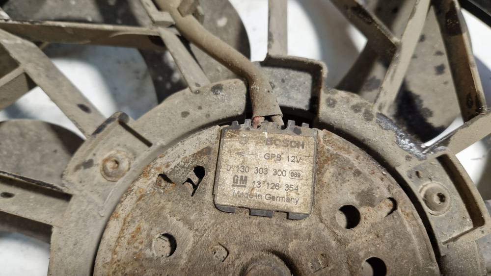 13126354 Opel Astra 2004 Diffuser, Radiator Fan - Thumbnail 3