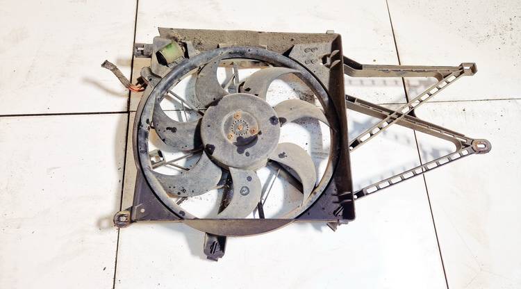 13126354 Opel Astra 2004 Diffuser, Radiator Fan