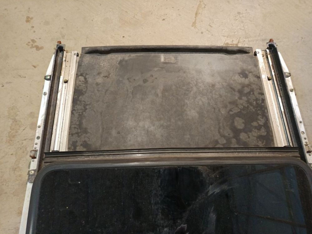 Toyota Yaris 1999 TECHO ELECTRICO, Juego de techo solar - Thumbnail 3