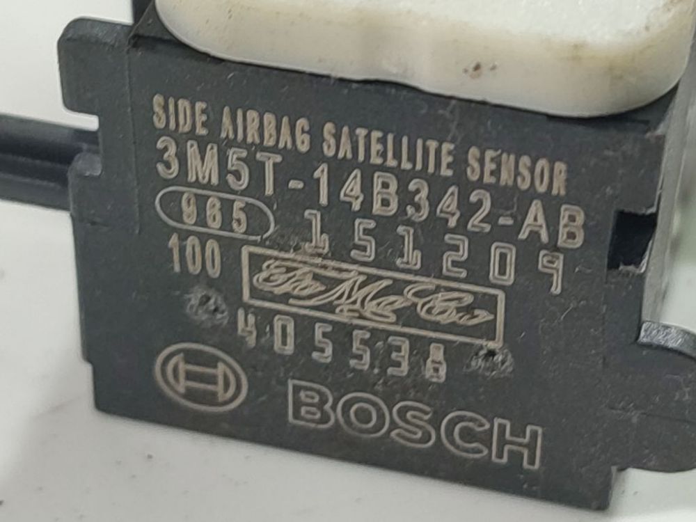 3M5T14B342AB Ford Mondeo 2010 Srs Airbag crash sensor - Thumbnail 4