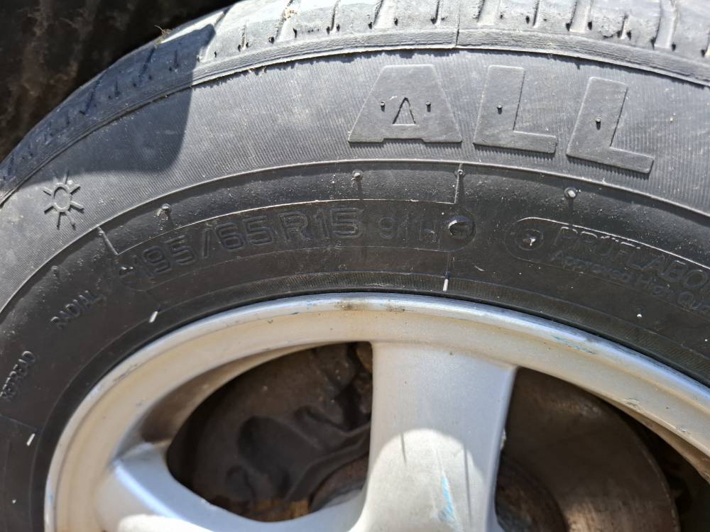 5×112 Ford Galaxy 1999 Räder-Kit R15 - Thumbnail 7