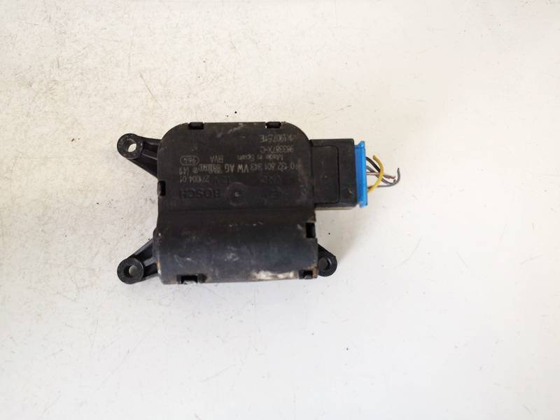 1K1907511E Volkswagen Touran 2004 Heater Vent Flap Control Actuator Motor