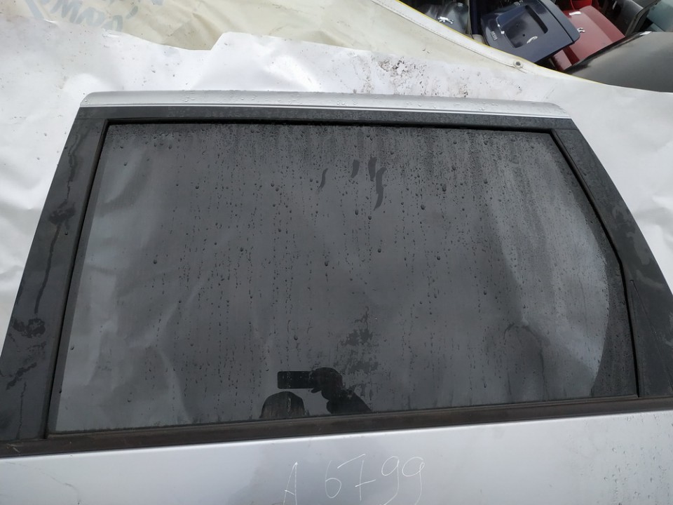 Toyota Previa 2001 Szyba drzwi - TYLNE LEWE