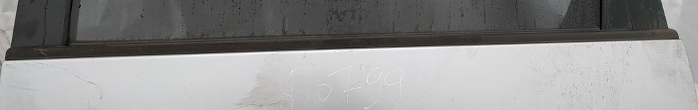 Toyota Previa 2001 Listwa szyby drzwi - TYLNE LEWE