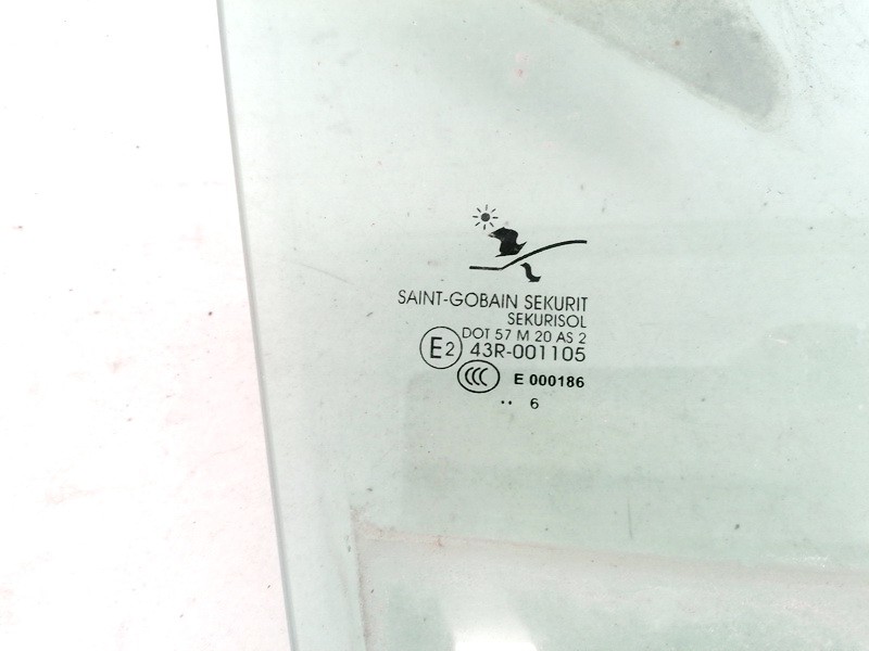 SAAB 9-5 2001 Door-Drop Glass - REAR RIGHT - Thumbnail 3