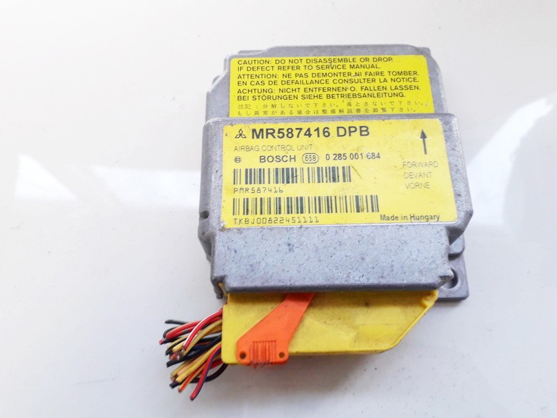 MR587416 Mitsubishi Colt 2005 Airbag crash sensors module