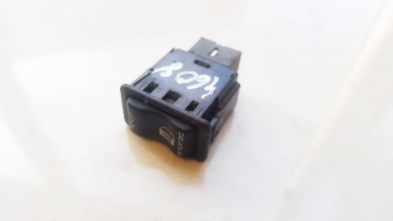 Nissan Primera 2004 Door central locking lock switch control (DOOR LOCK SWITCH)