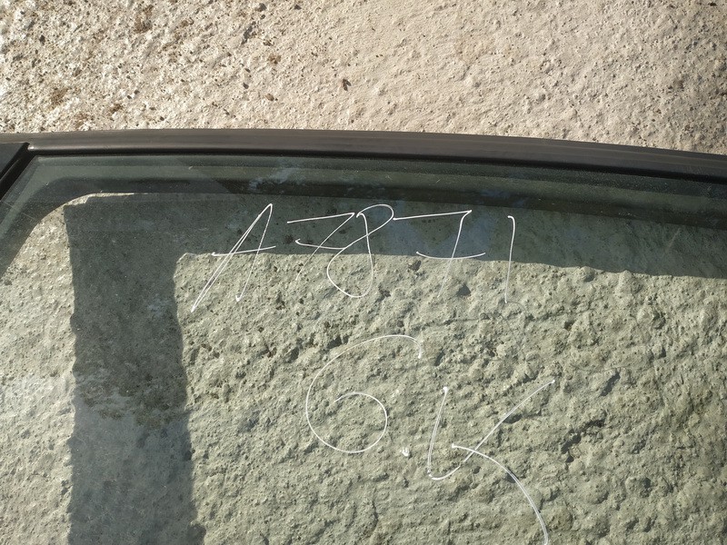 JUODOS BMW 1-Series 2007 Durvis - AIZMUGURE PA KREISI - Thumbnail 3