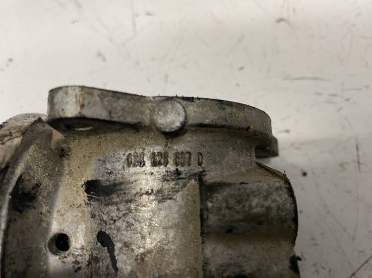 038129637D Volkswagen Passat 1991 EGR Valve Exhaust Gas - Thumbnail 4