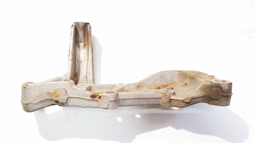 1K0199296F Skoda Octavia 2010 Alatukivarsi - EDESSÄ OIKEALLA - Thumbnail 2