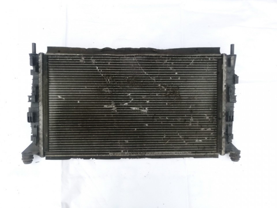 3M5H8005RK Ford Focus 2005 Ūdens radiators (dzesēšanas radiators)