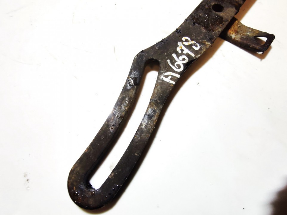 Toyota Yaris 2004 Variklio kronsteinas ir Greiciu dezes kronsteinas - Thumbnail 3