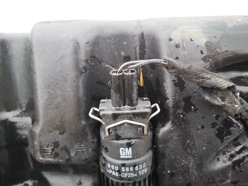 090586632 Opel Omega 2000 Langu apiplovimo varikliukas - Thumbnail 3