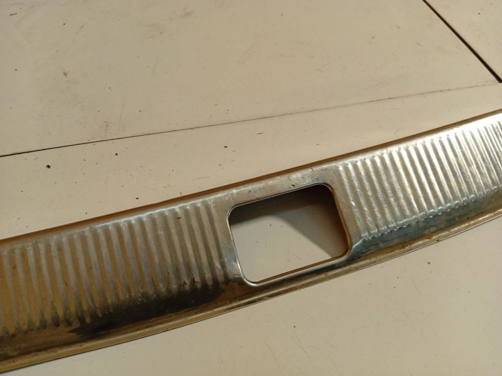 4B9864483A02 Audi A6 2003 Metal Boot Lip Cover - Thumbnail 2