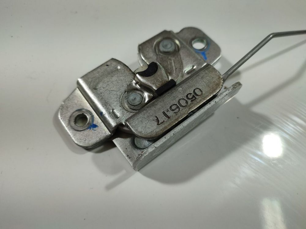 050617 Honda Jazz 2005 Gatillo de cierre del asiento trasero - Thumbnail 2