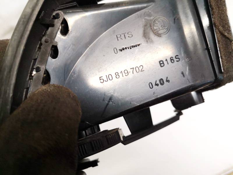 5J0819702 Skoda Praktik 2008 Dash Vent (Air Vent Grille) - Thumbnail 3