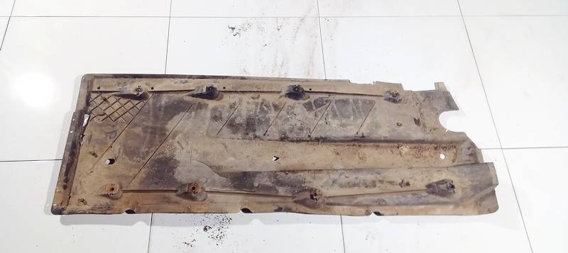 1K0825211E Audi A3 2005 Alustan Suojauslevy