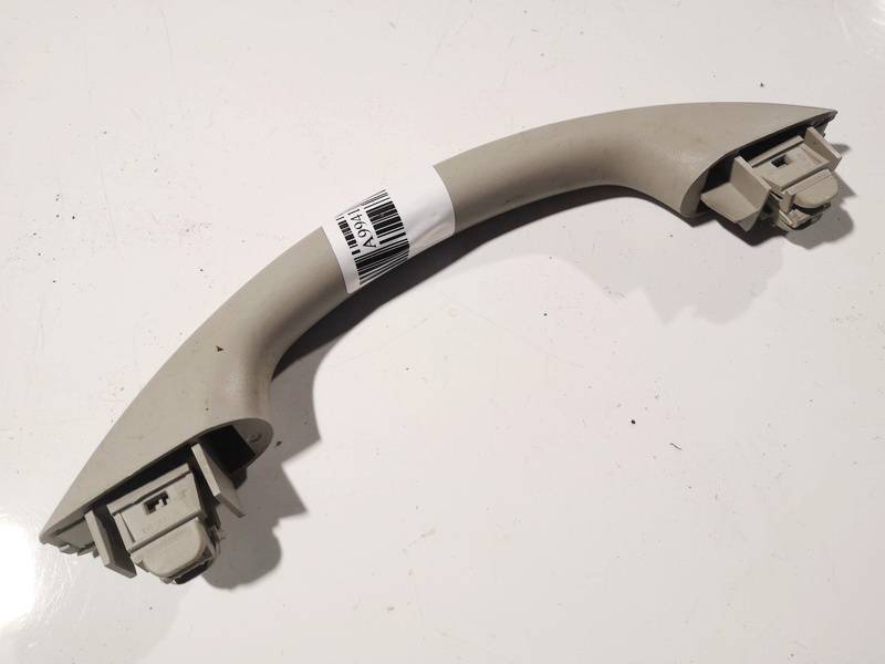 Audi A4 2007 Wewnętrzna rączka podsufitki - PRZEDNIE LEWE