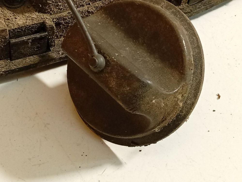 8200002163 Renault Laguna 2003 Zewnętrzna Pokrywa Wlewu Paliwa - Thumbnail 6