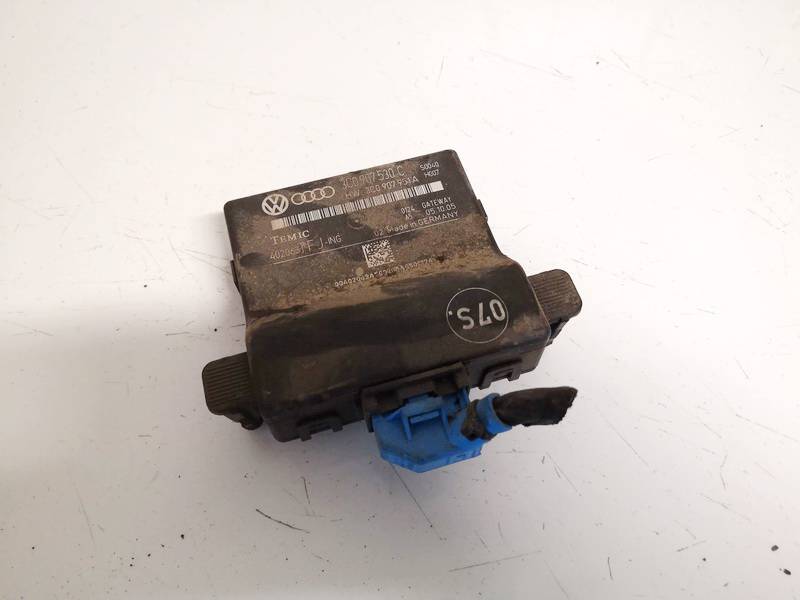 3C0907530C Skoda Praktik 2008 Door control relay (DOOR CONTROL UNIT MODULE ECU )