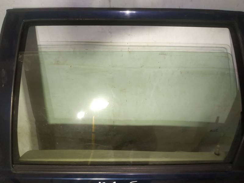 AS2 Volvo V70 1997 Szyba drzwi - TYLNE LEWE