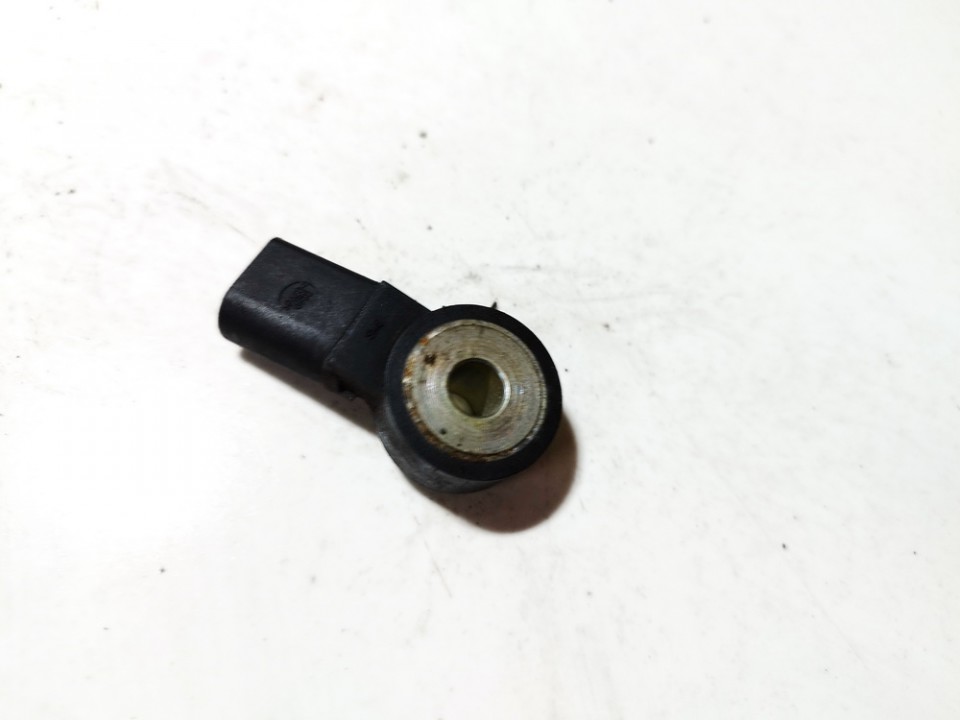 030905377C Porsche Cayenne 2006 Ignition Knock (Detonation) Sensor - Thumbnail 3